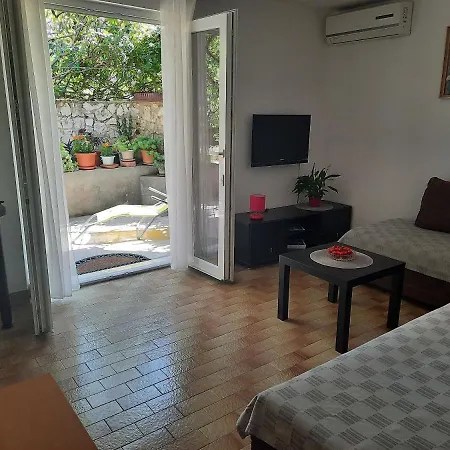 Ema Apartment Trogir